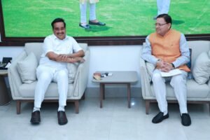मुख्यमंत्री-धामी-ने-नई-दिल्ली-में-जलशक्ति-मंत्री-श्री-सी.jpg